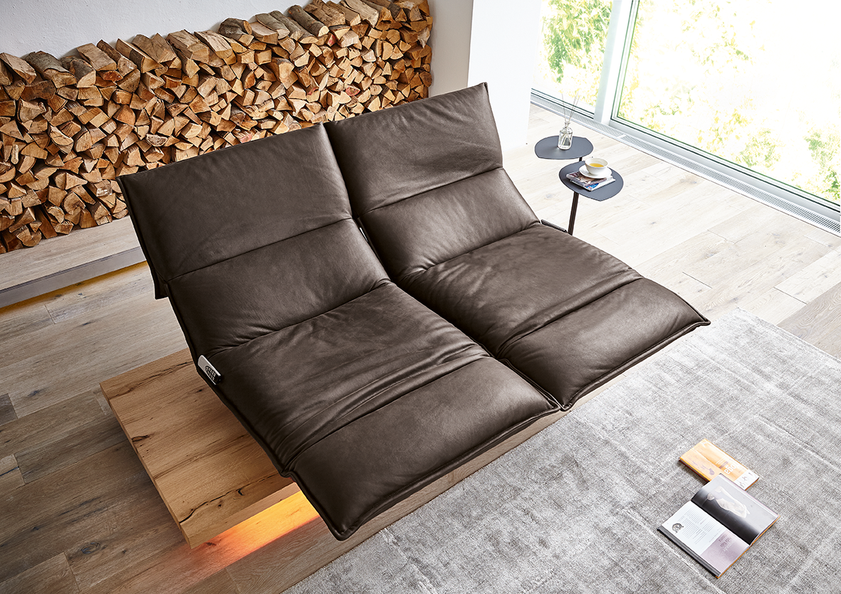 EDIT 2.5 Seater Functional Sofa in Leather by Koinor