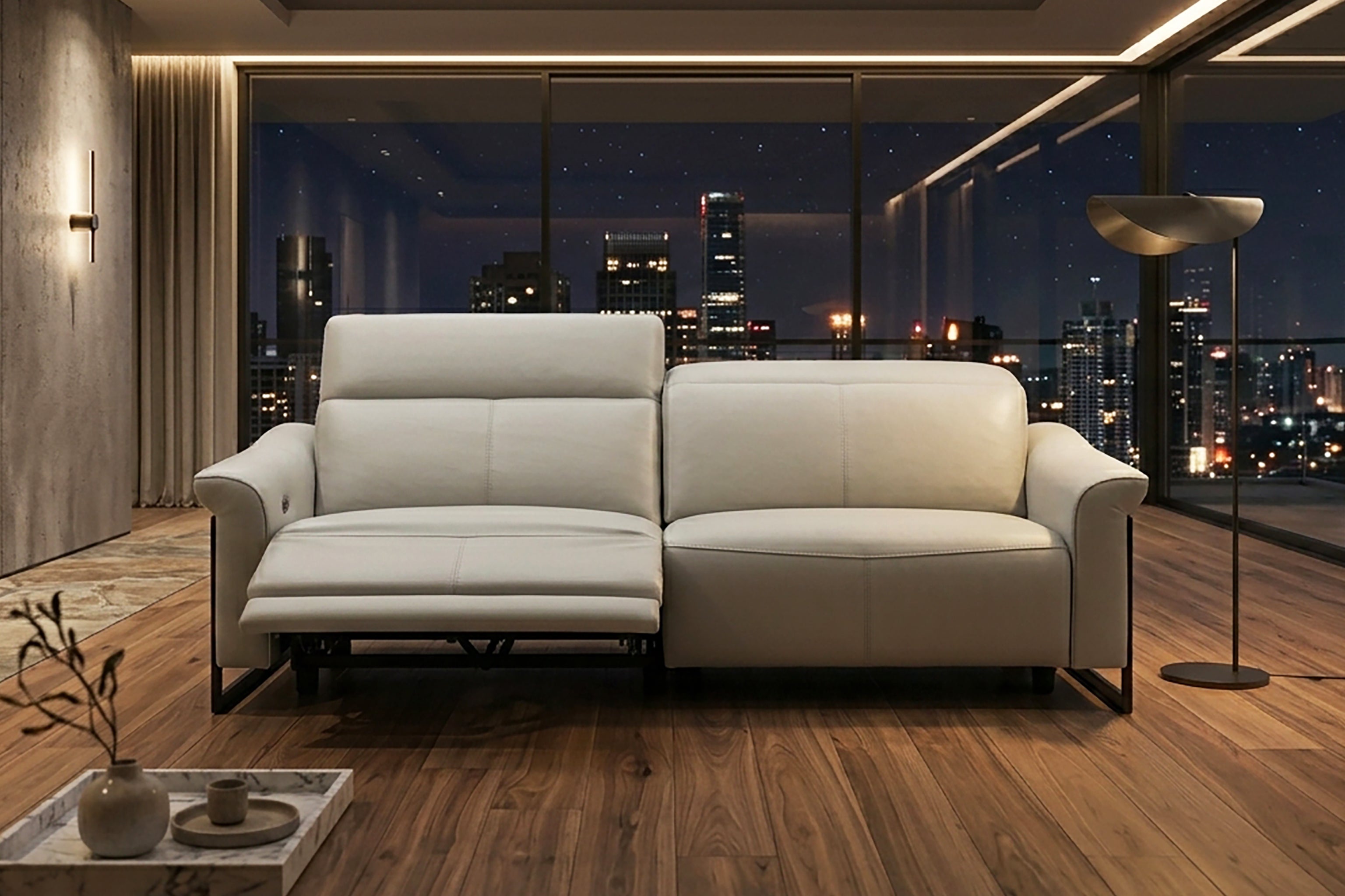 KINGSLEY 2.5 Seater Power Incliner Sofa in Leather by Castilla