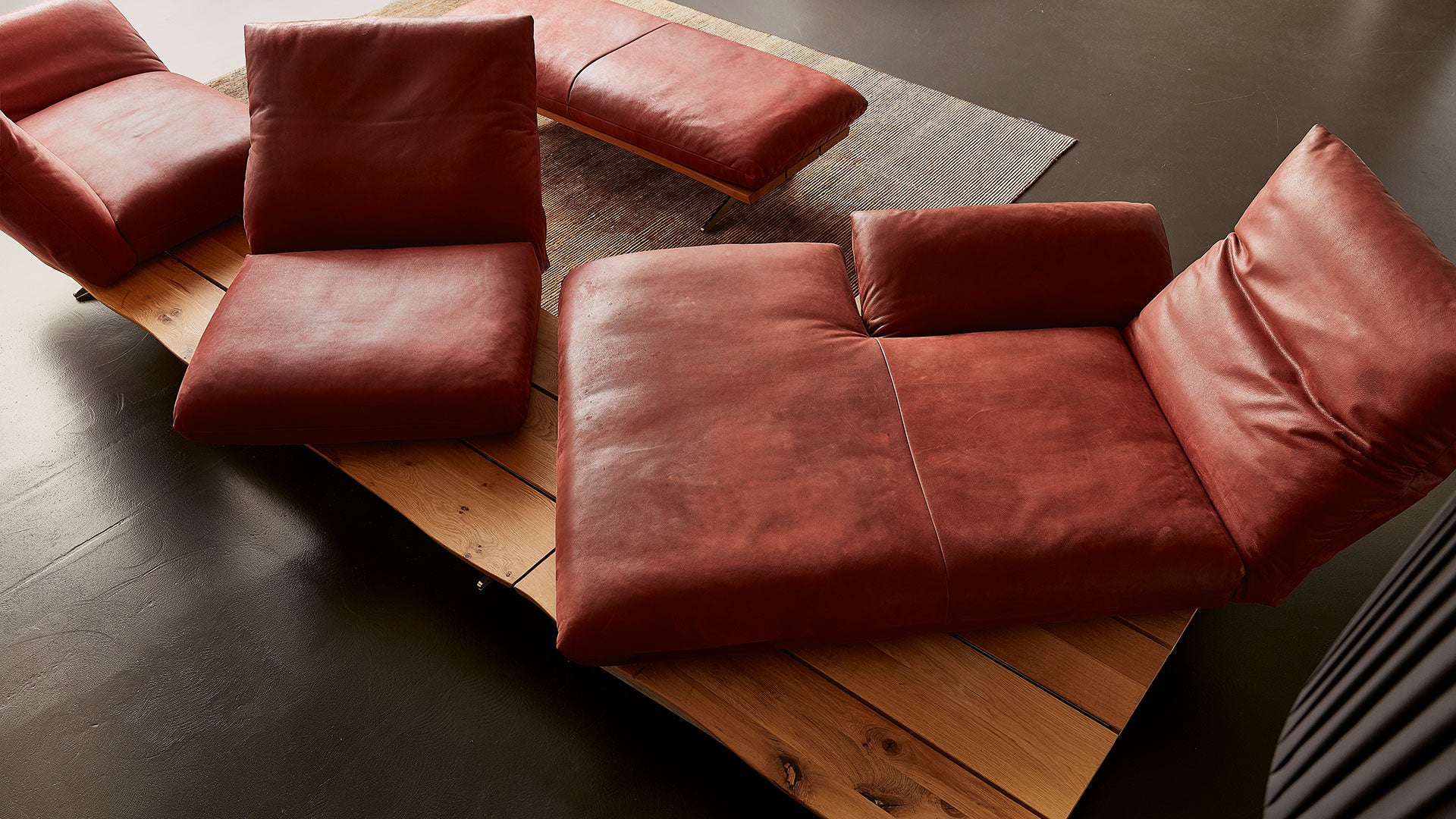 MARILYN Sectional Sofa in Leather by Koinor