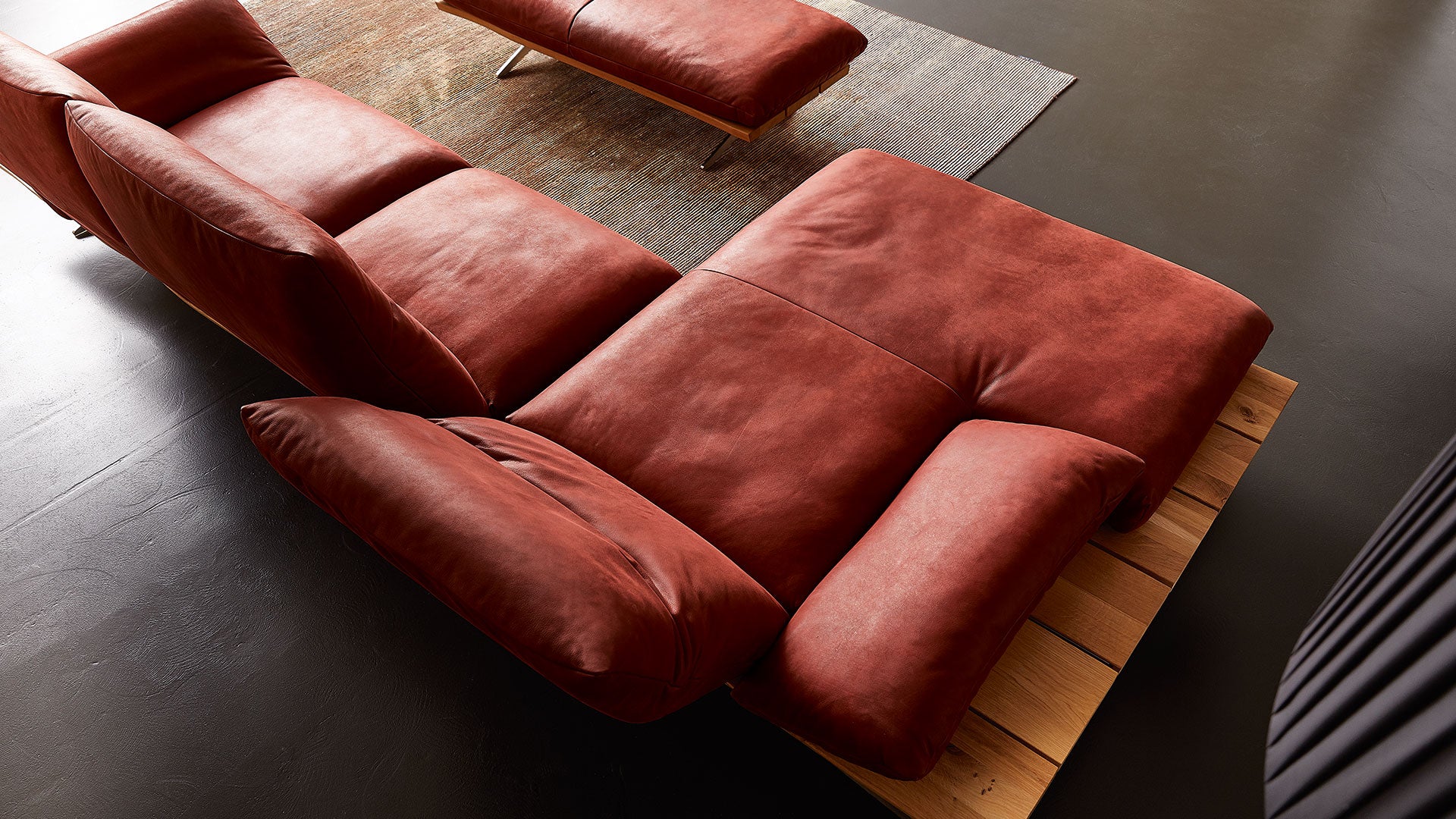 MARILYN Sectional Sofa in Leather by Koinor